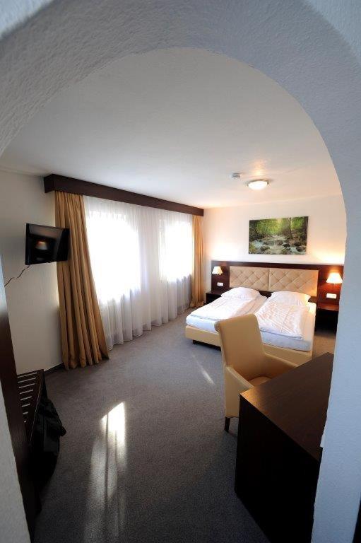Hotel Zur Post Steimbke Exterior photo