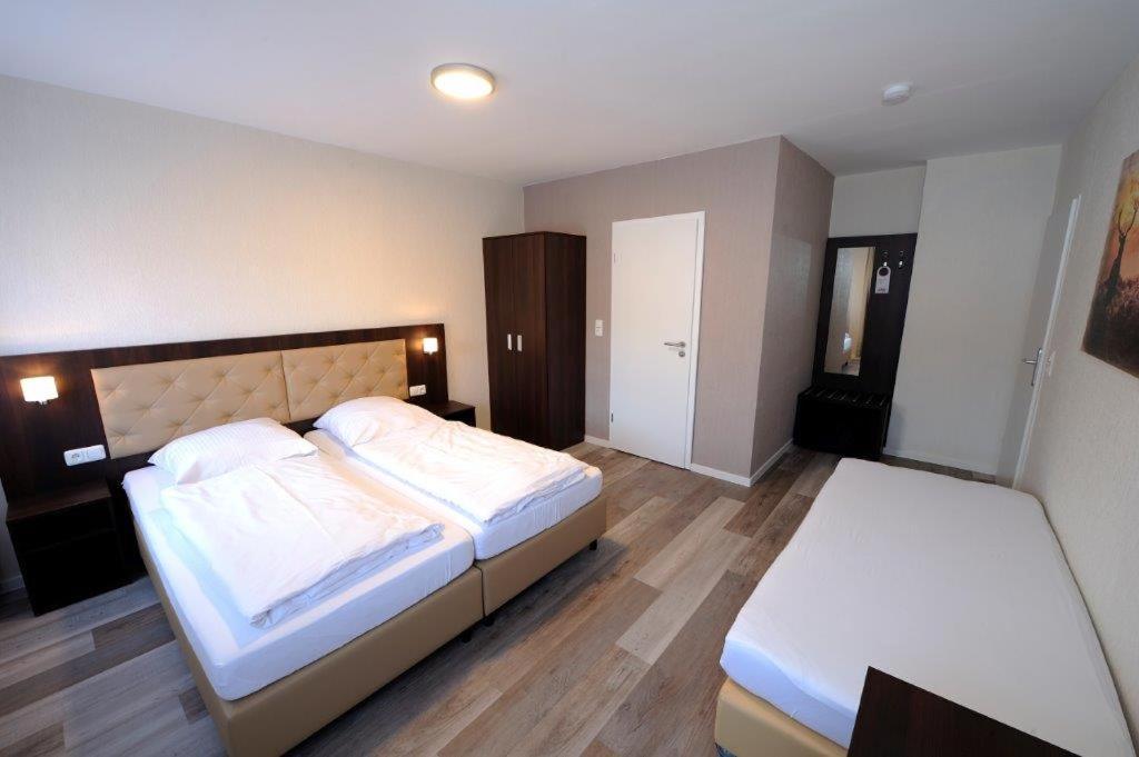 Hotel Zur Post Steimbke Exterior photo